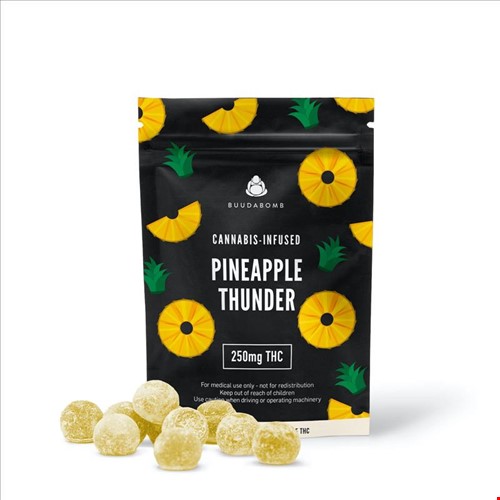 img_pineapple-thunder-gummies.jpg